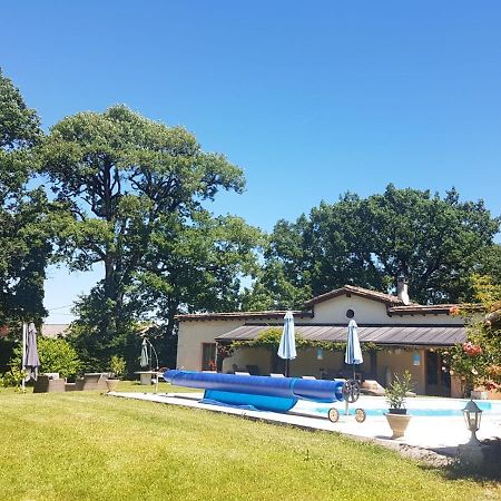 Domaine De Merugat Chambre D'Hotes Valeilles Exterior photo
