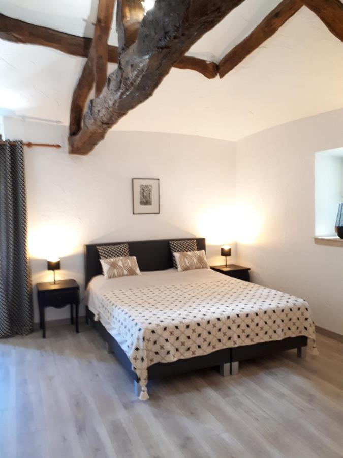 Domaine De Merugat Chambre D'Hotes Valeilles Exterior photo
